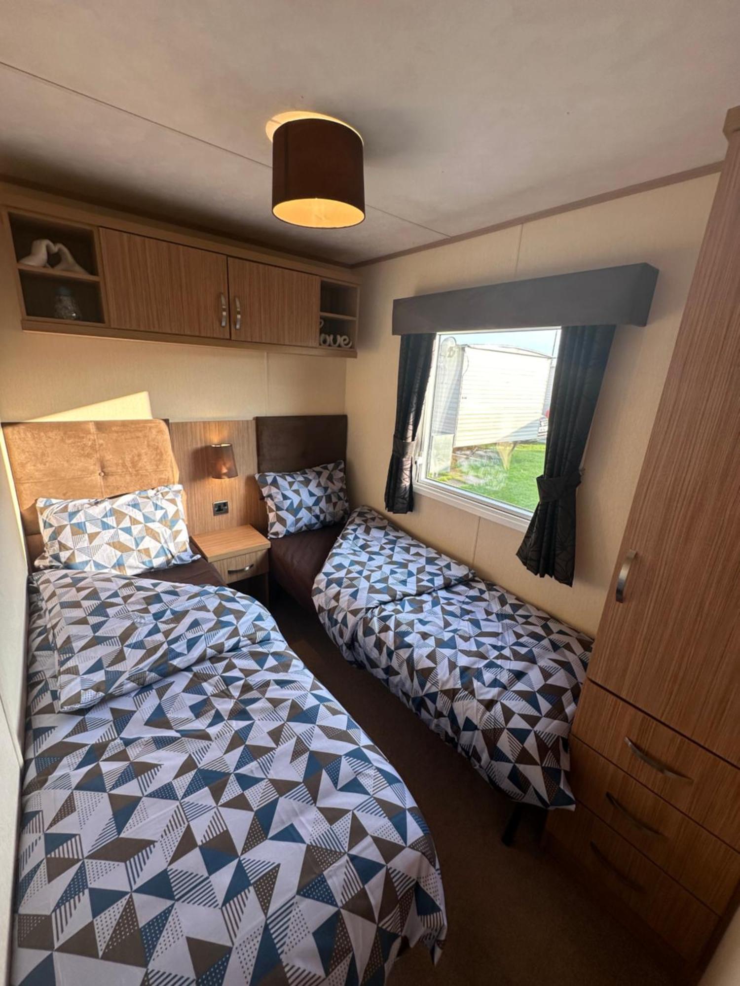 8 Berth Waterside Ingoldmells Santanavan 8 C22 エクステリア 写真