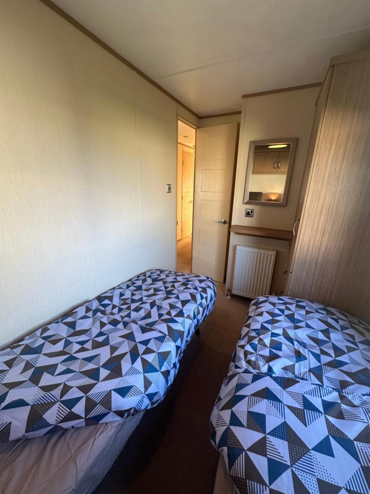 8 Berth Waterside Ingoldmells Santanavan 8 C22 エクステリア 写真